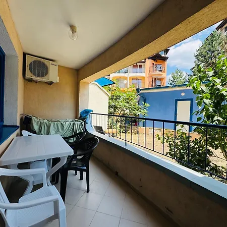 Atos 104 One Bedroom * サニービーチ